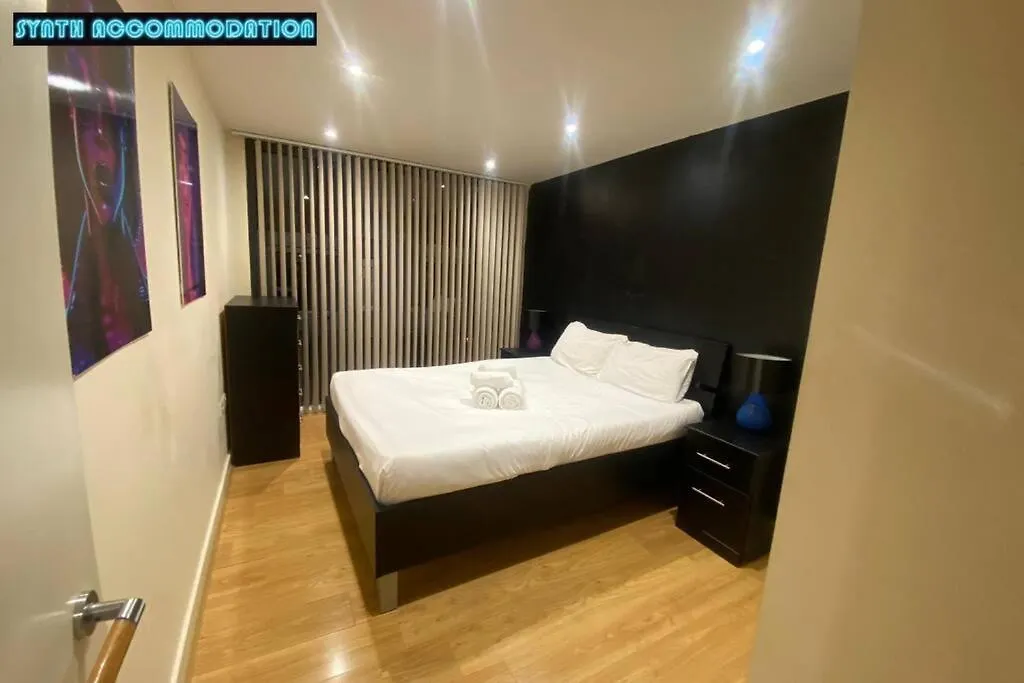 80S Retro 1Bedroom Apart Canary Wharf London United Kingdom